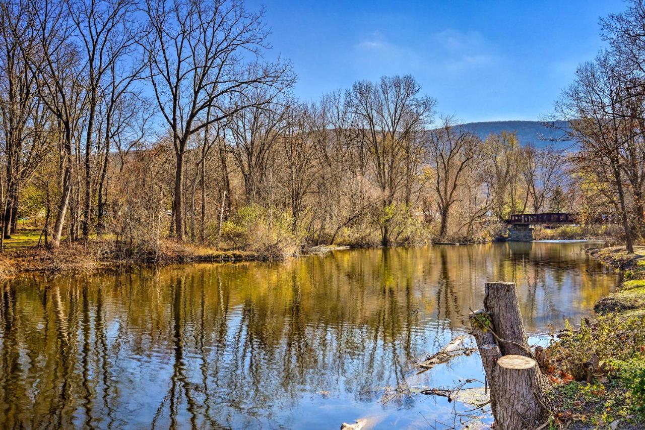 Charming Beacon Apt With Fire Pit Near Hiking! Exterior foto